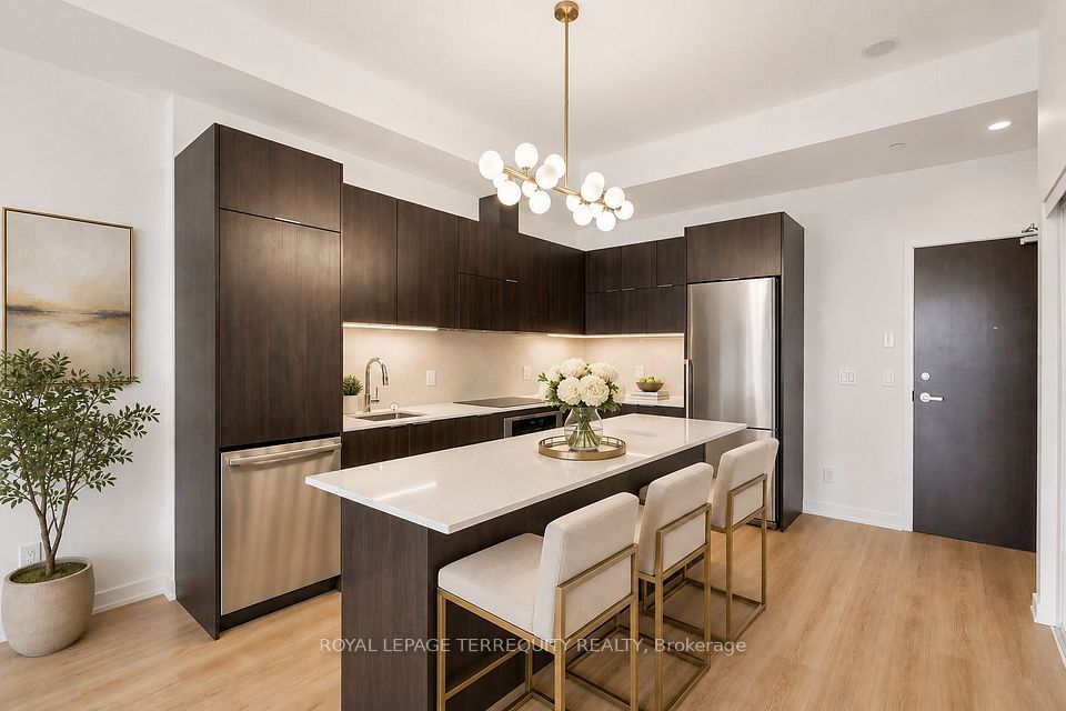 55 Regent Park Boulevard 415, Toronto, ON M5A 0C2 3