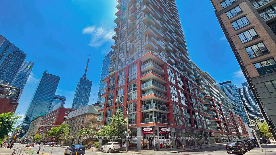 126 Simcoe Street 607, Toronto, ON M5H 4E6 25