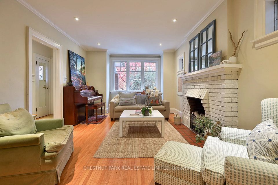 127 Albertus Avenue, Toronto, ON M4R 1J6 5