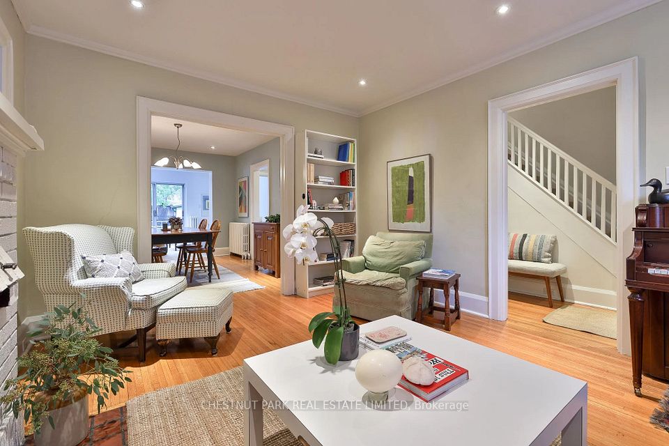127 Albertus Avenue, Toronto, ON M4R 1J6 6