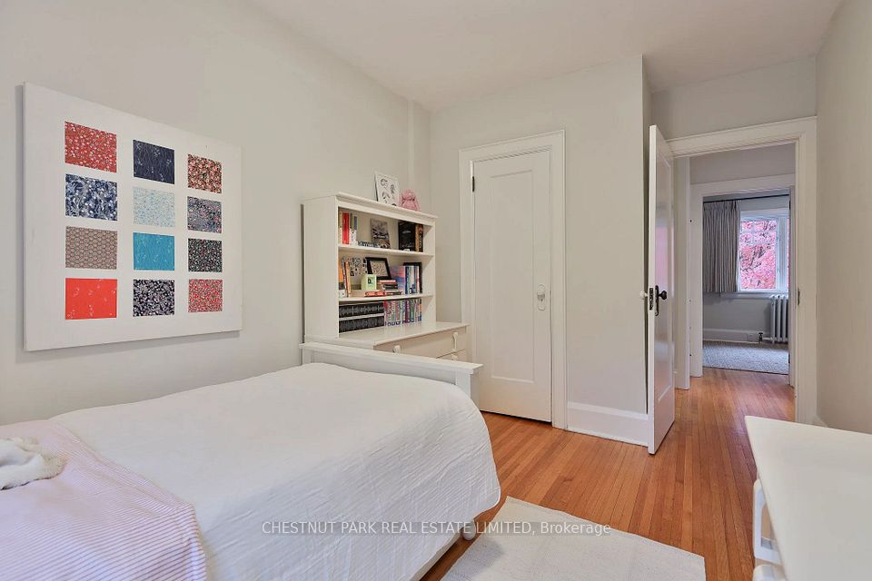 127 Albertus Avenue, Toronto, ON M4R 1J6 25