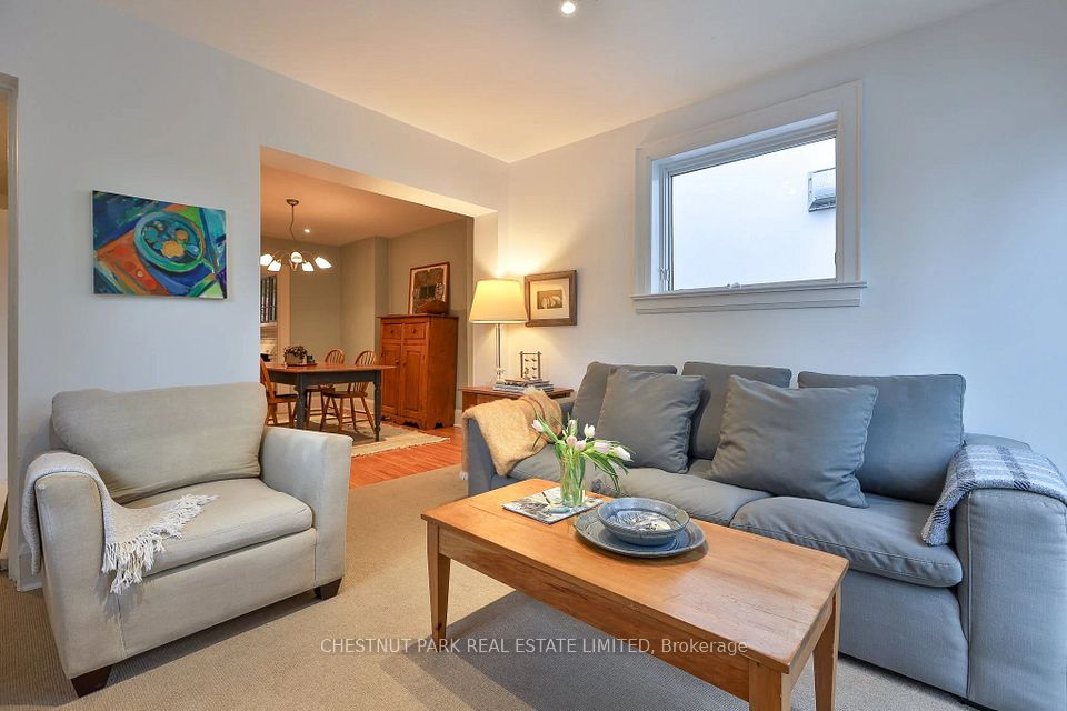 127 Albertus Avenue, Toronto, ON M4R 1J6 9