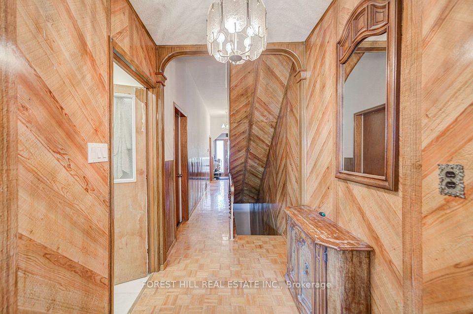 121 Niagara Street, Toronto, ON M5V 1C7 10