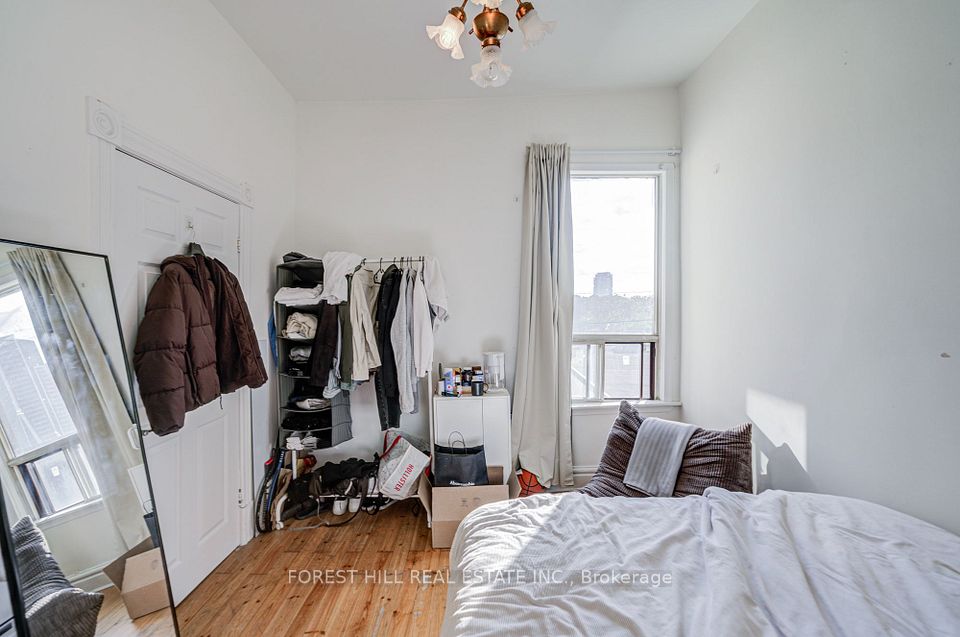 121 Niagara Street, Toronto, ON M5V 1C7 17