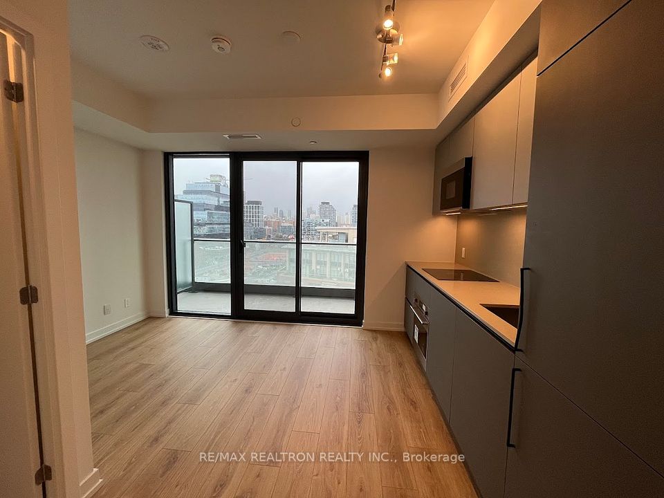 Condo Apartment at 35 Parliament Street 1409, Toronto, ON M5A 0Z5