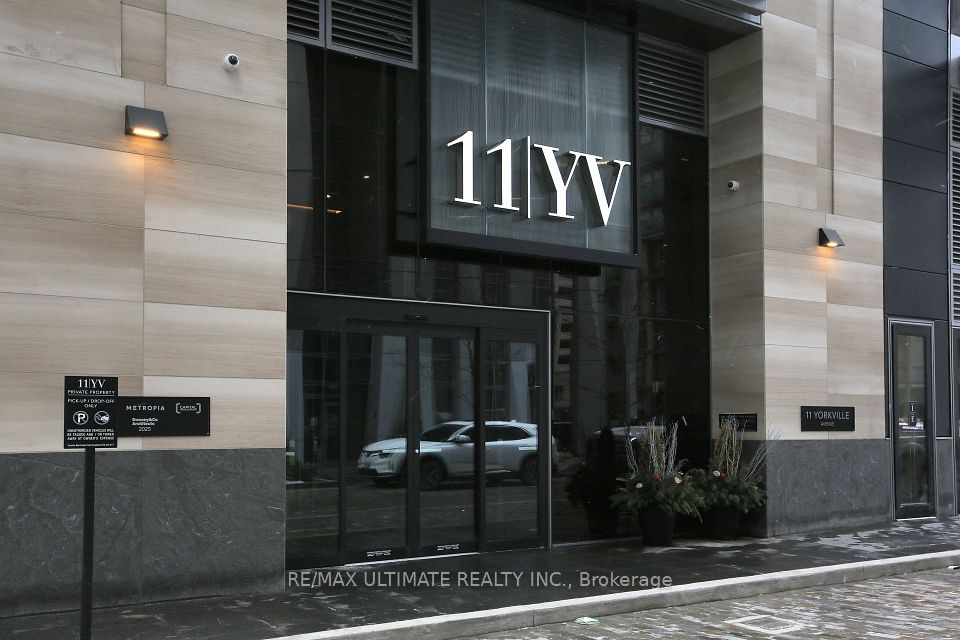 Condo Apartment at 11 Yorkville Avenue 1713, Toronto, ON M4W 0B7