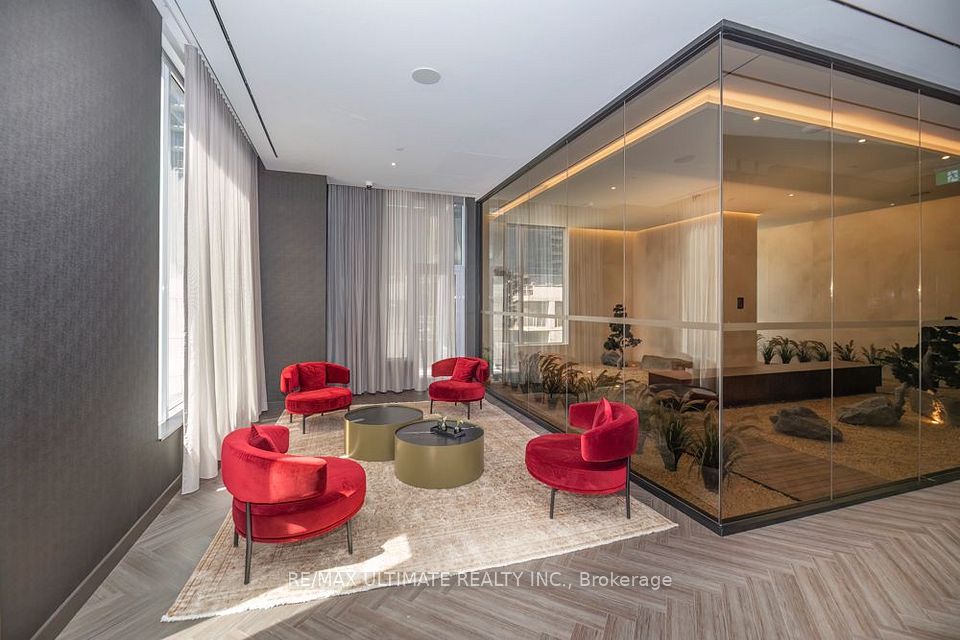 11 Yorkville Avenue 1713, Toronto, ON M4W 0B7 22