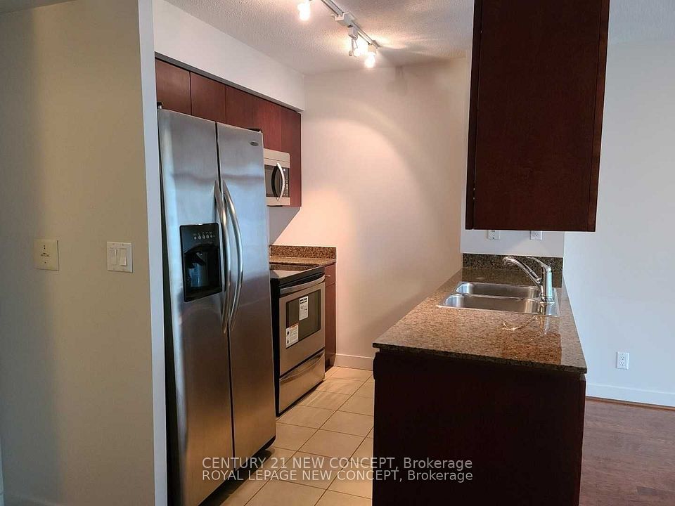 397 Front Street W 811, Toronto, ON M5V 3S1 6