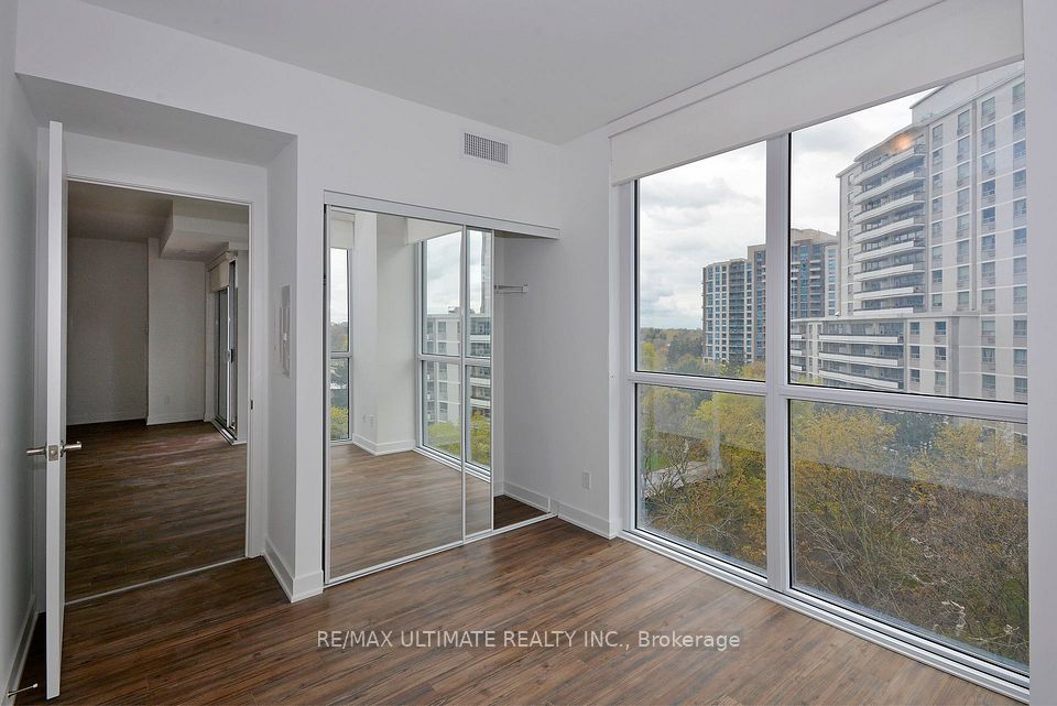 5180 Yonge Street 601, Toronto, ON M2N 5P6 6