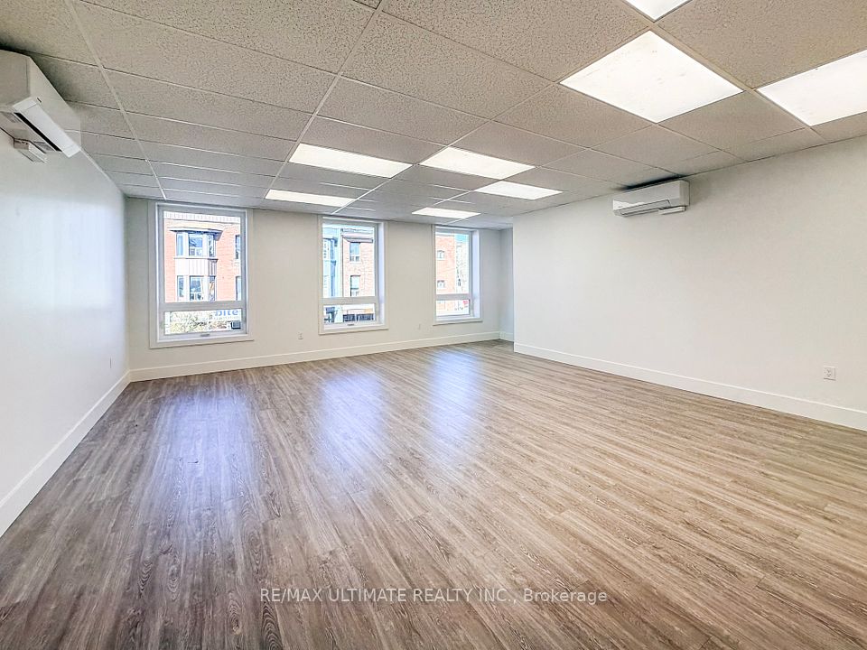 617A Bloor Street, Toronto, ON M6G 1K8 3
