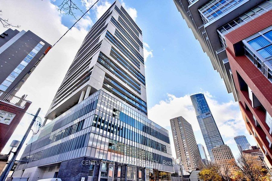 Condo Apartment at 89 Mcgill Street 1401, Toronto, ON M5B 0B1