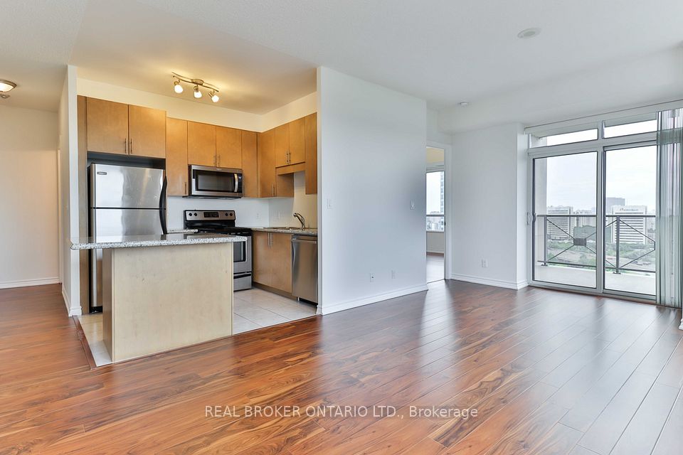 135 Wynford Drive 1505, Toronto, ON M3C 0J4 7