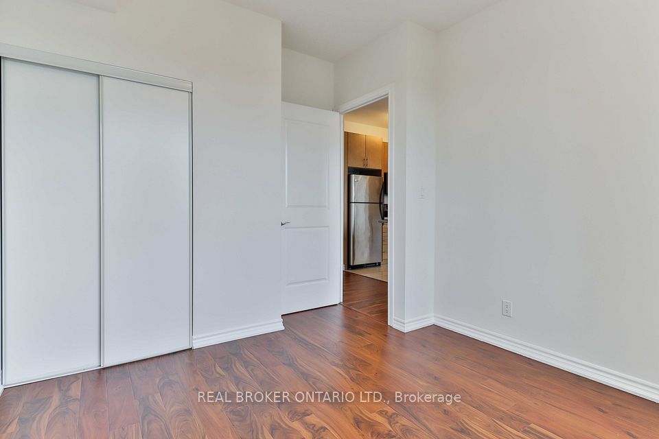 135 Wynford Drive 1505, Toronto, ON M3C 0J4 12