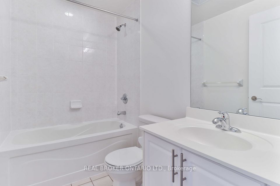 135 Wynford Drive 1505, Toronto, ON M3C 0J4 4