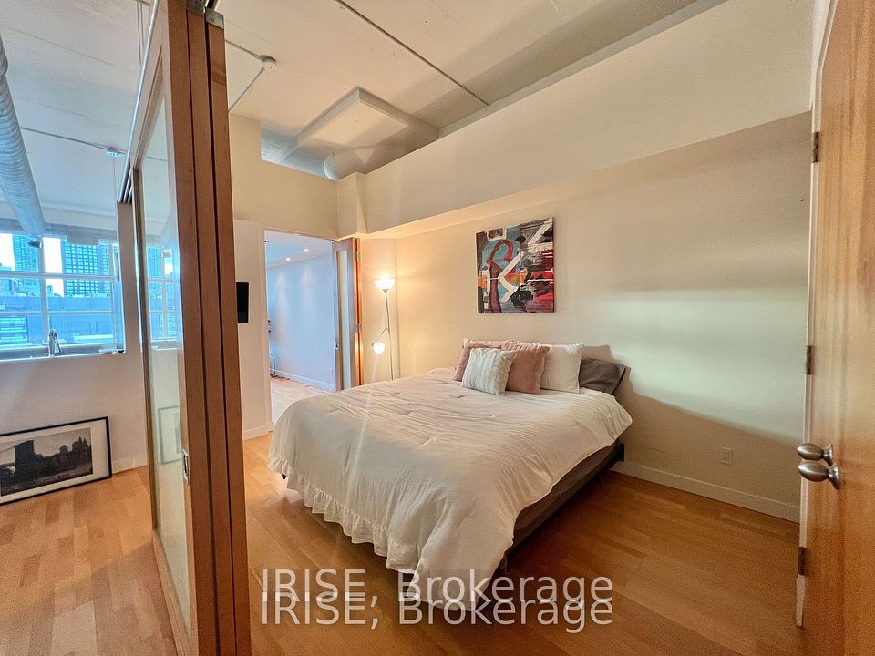 155 Dalhousie Street W 713, Toronto, ON M5B 2P7 9
