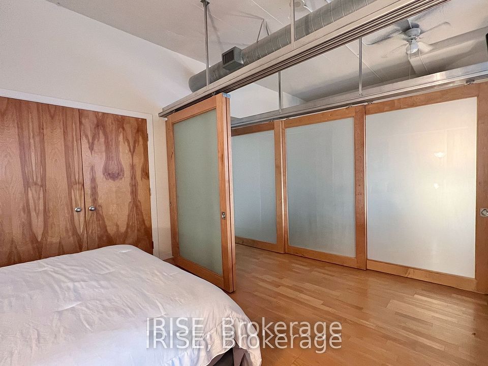 155 Dalhousie Street W 713, Toronto, ON M5B 2P7 3