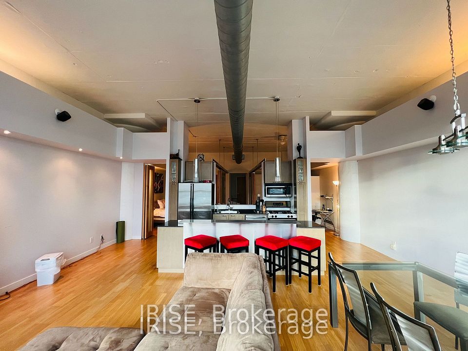 155 Dalhousie Street W 713, Toronto, ON M5B 2P7 6