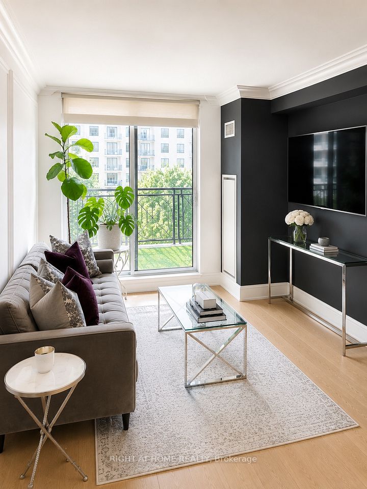 650 Sheppard Avenue E 403, Toronto, ON M2K 3E4 7