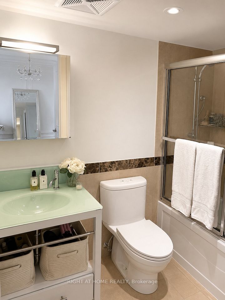 650 Sheppard Avenue E 403, Toronto, ON M2K 3E4 13