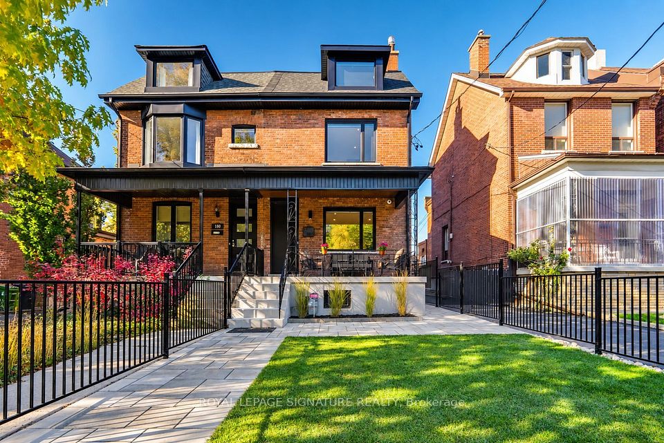 Semi-Detached at 182 Beatrice Street, Toronto, ON M6G 3G1