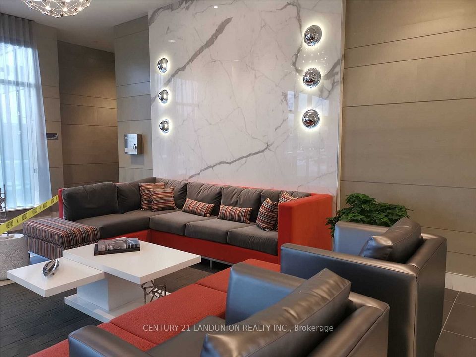 50 Ann O'reilly Road 1505, Toronto, ON M2J 0C9 7