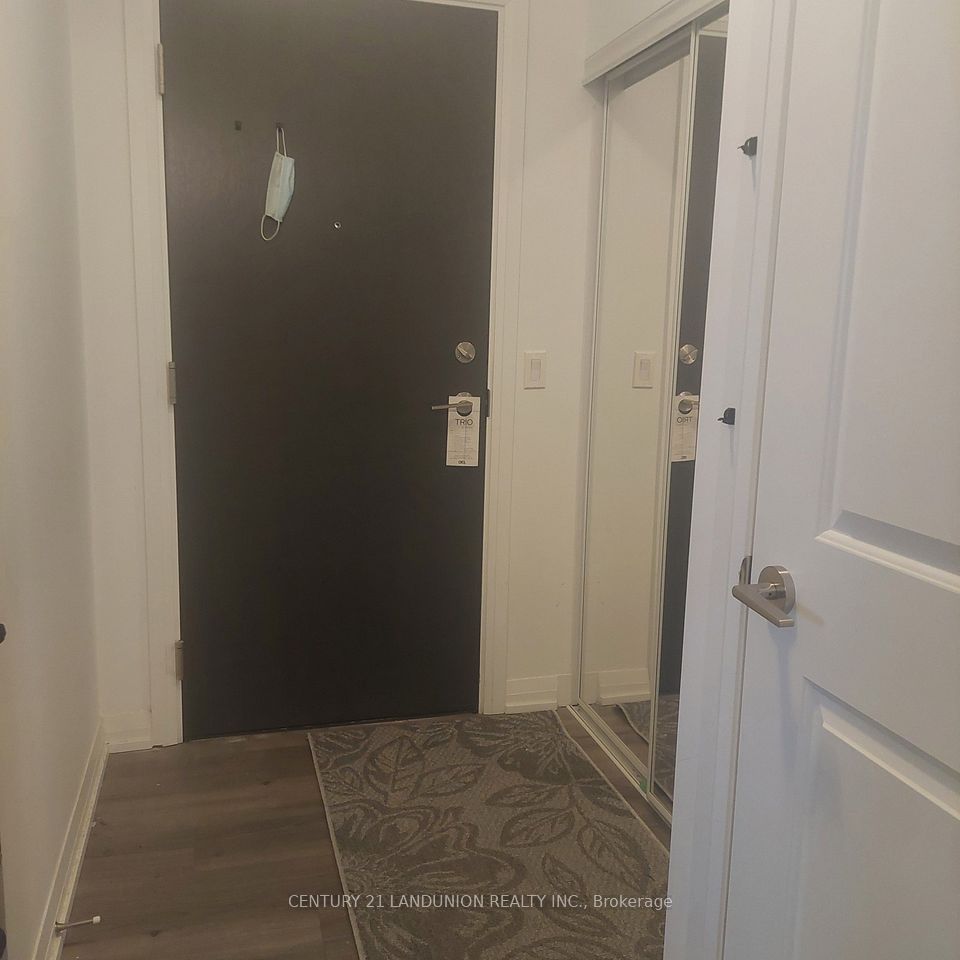 50 Ann O'reilly Road 1505, Toronto, ON M2J 0C9 25
