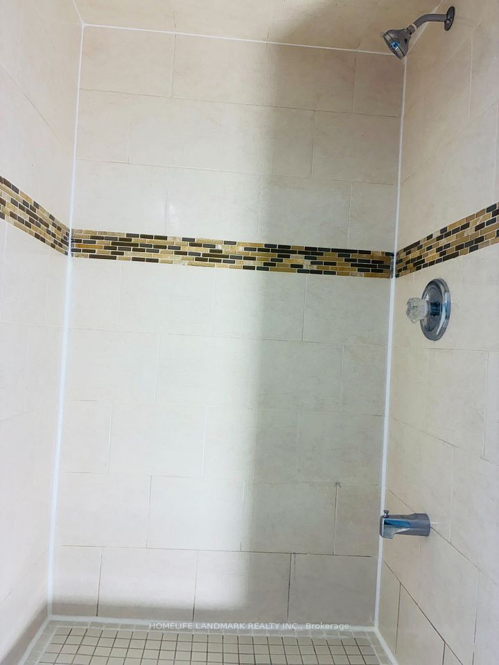 3 Tinder Crescent BSMT APT, Toronto, ON M4A 1L2 16