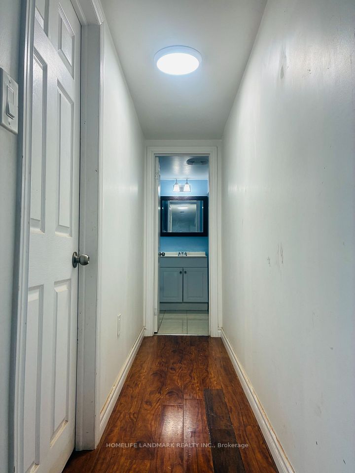 3 Tinder Crescent BSMT APT, Toronto, ON M4A 1L2 14