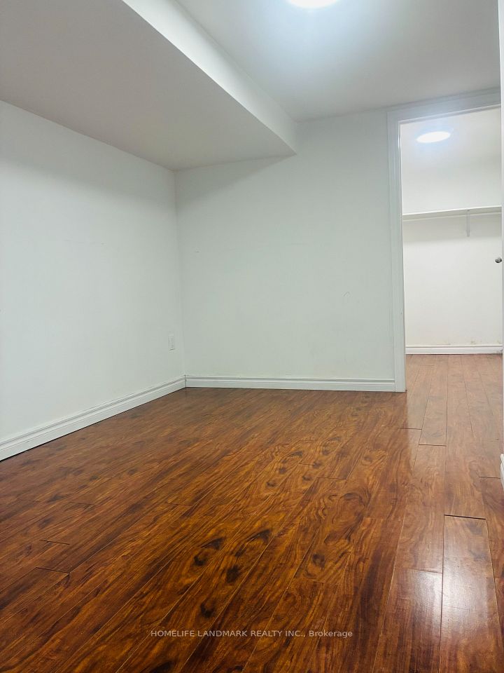 3 Tinder Crescent BSMT APT, Toronto, ON M4A 1L2 12