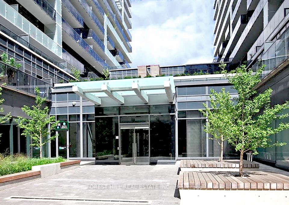 1030 King Street W 440, Toronto, ON M6K 0B4 20