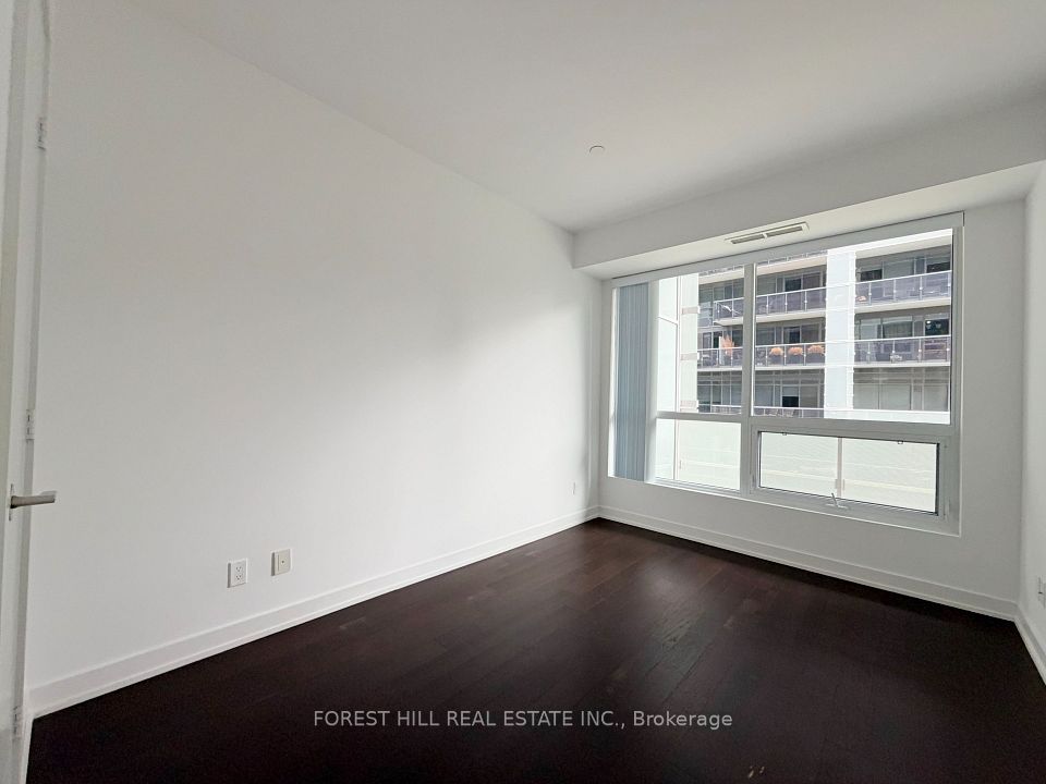1030 King Street W 440, Toronto, ON M6K 0B4 12