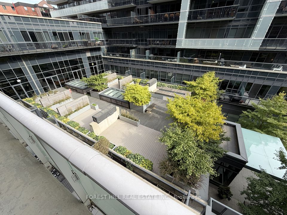 1030 King Street W 440, Toronto, ON M6K 0B4 9