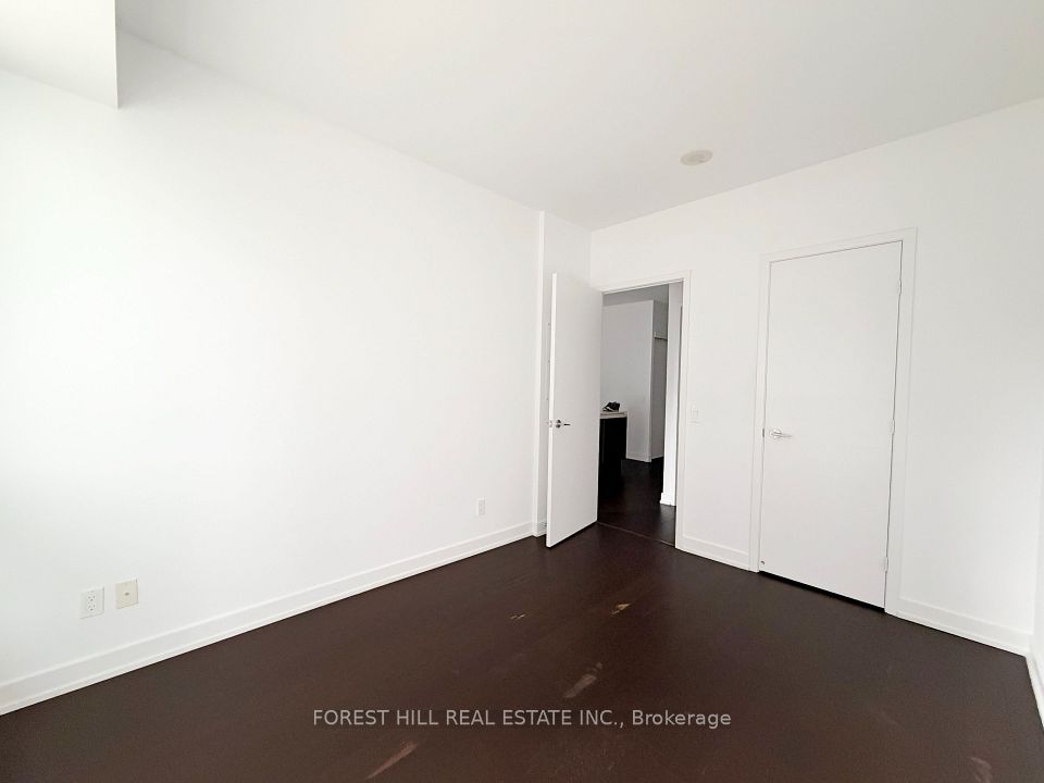 1030 King Street W 440, Toronto, ON M6K 0B4 13