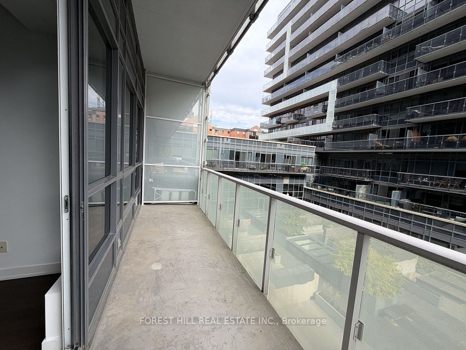 1030 King Street W 440, Toronto, ON M6K 0B4 10