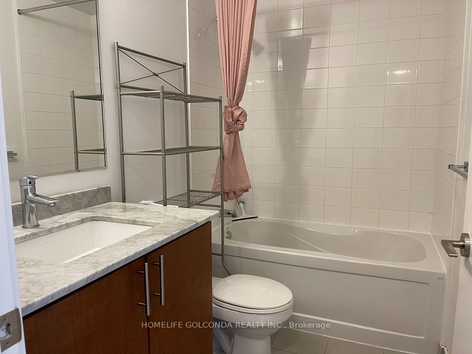 260 Sackville Street 406, Toronto, ON M5A 0B3 4