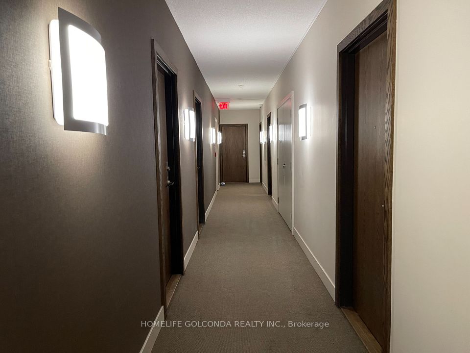 260 Sackville Street 406, Toronto, ON M5A 0B3 15