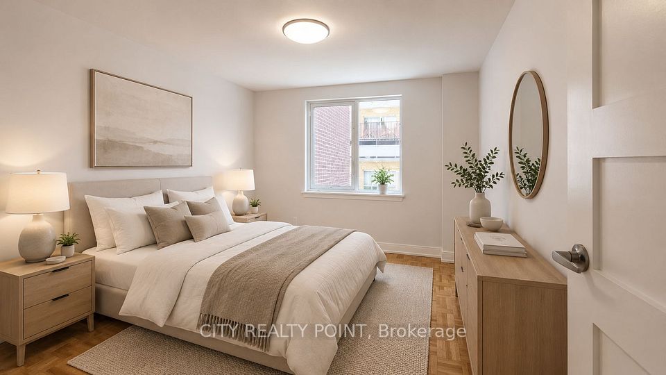 95 Lawton Boulevard 407, Toronto, ON M4V 1Z8 6