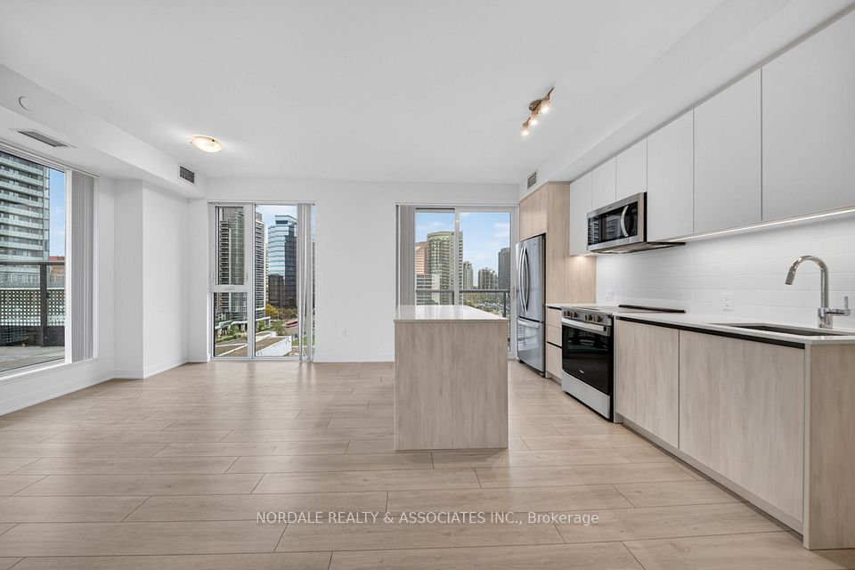 5858 Yonge Street 821, Toronto, ON M2N 0C6 9