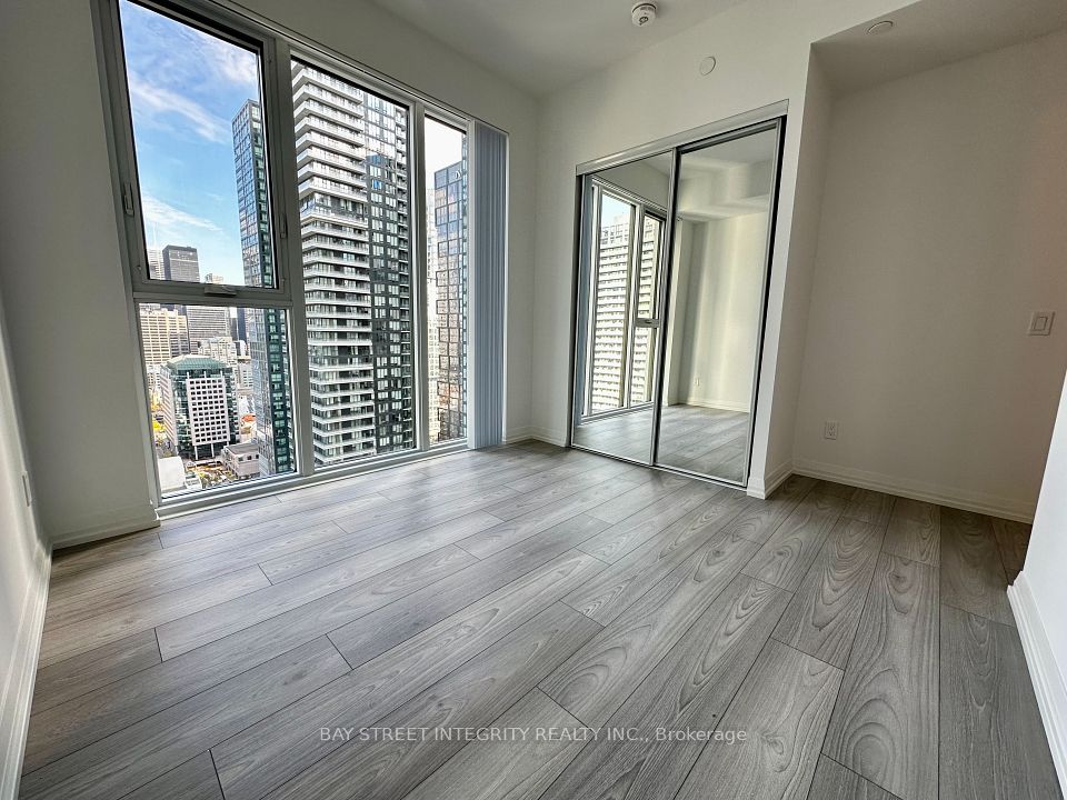 400 King Street W 3108, Toronto, ON M5V 0X8 24