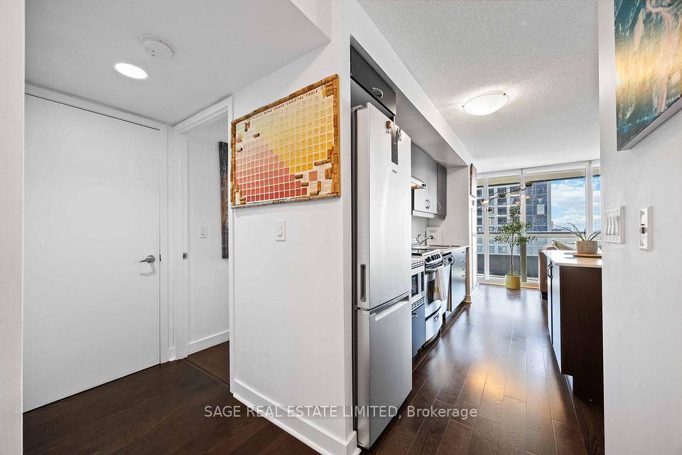320 Richmond Street E 1115, Toronto, ON M5A 2R3 10