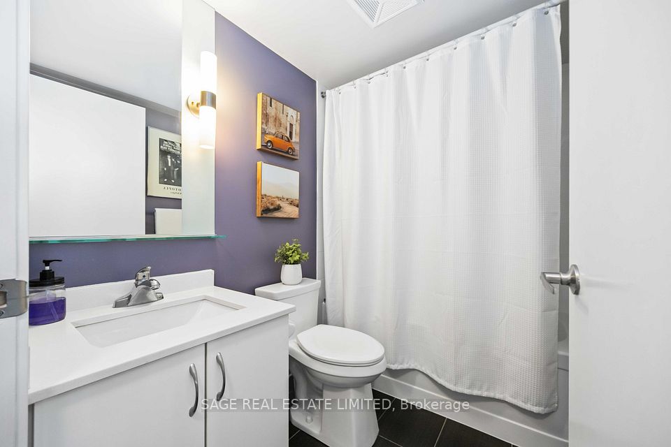 320 Richmond Street E 1115, Toronto, ON M5A 2R3 12