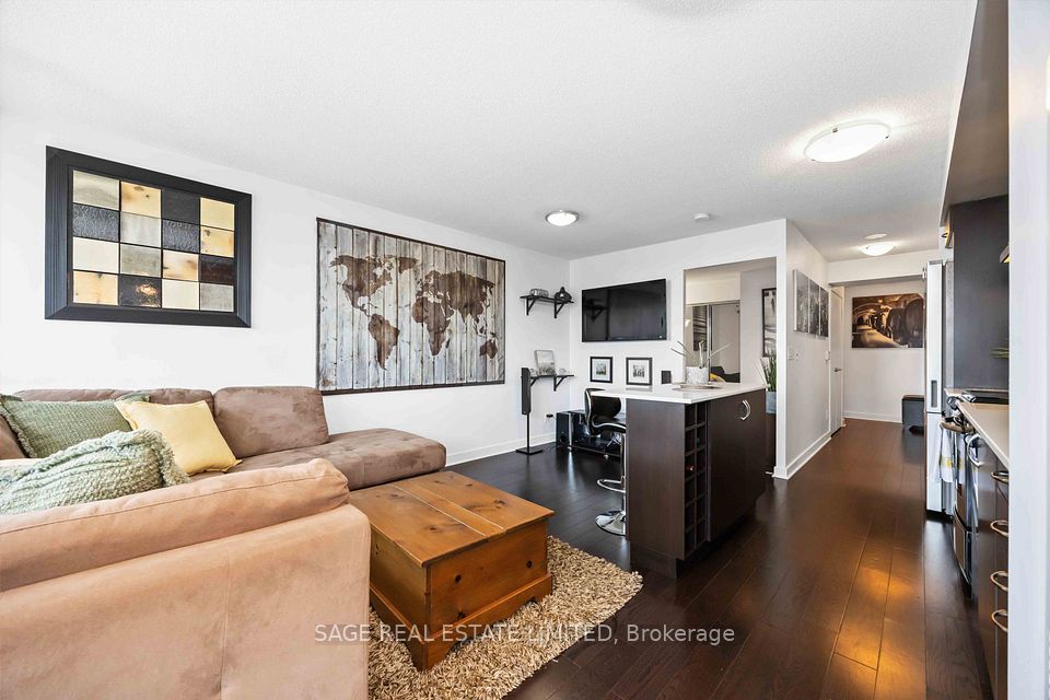 320 Richmond Street E 1115, Toronto, ON M5A 2R3 7