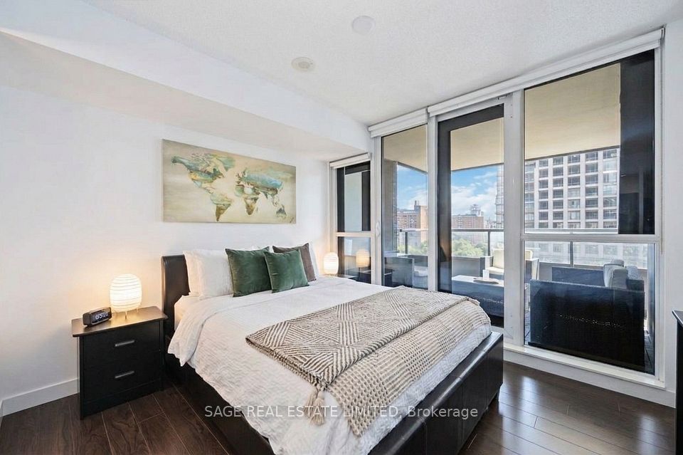 320 Richmond Street E 1115, Toronto, ON M5A 2R3 15