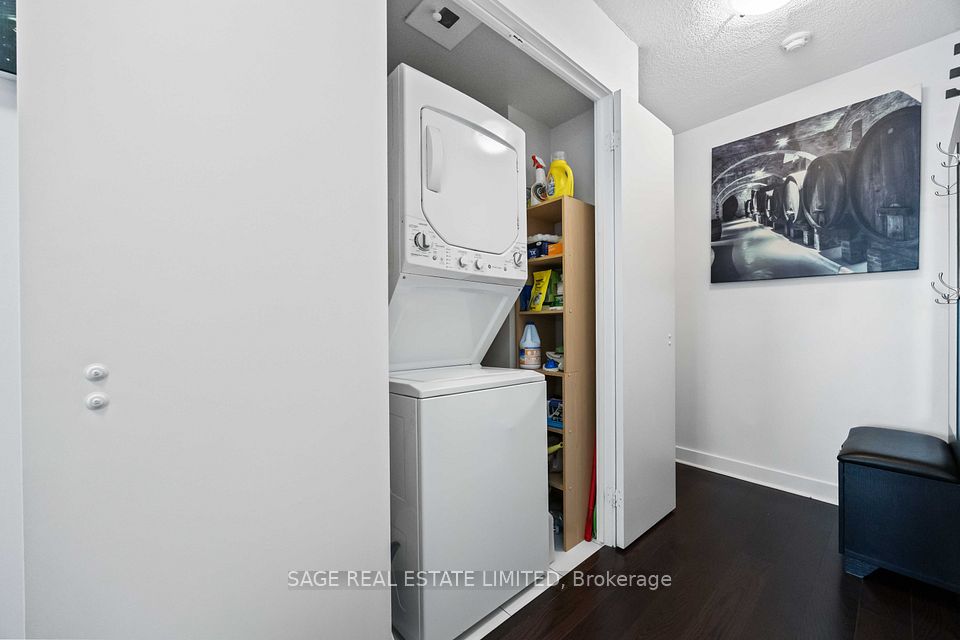 320 Richmond Street E 1115, Toronto, ON M5A 2R3 9