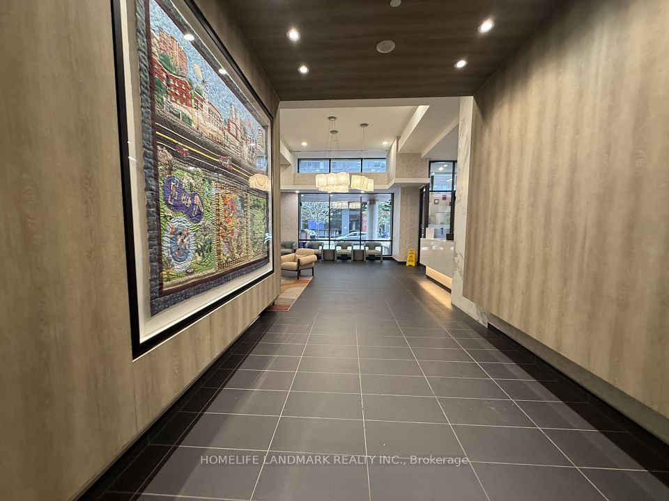 225 Sackville Street 1901, Toronto, ON M5A 3H1 17