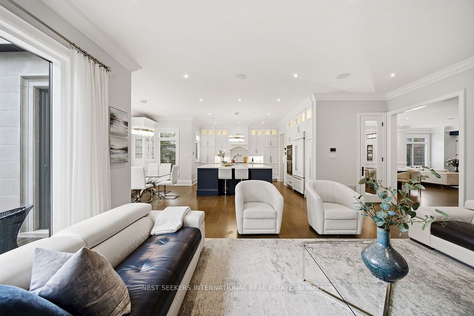 111 Codsell Avenue, Toronto, ON M3H 3W2 20