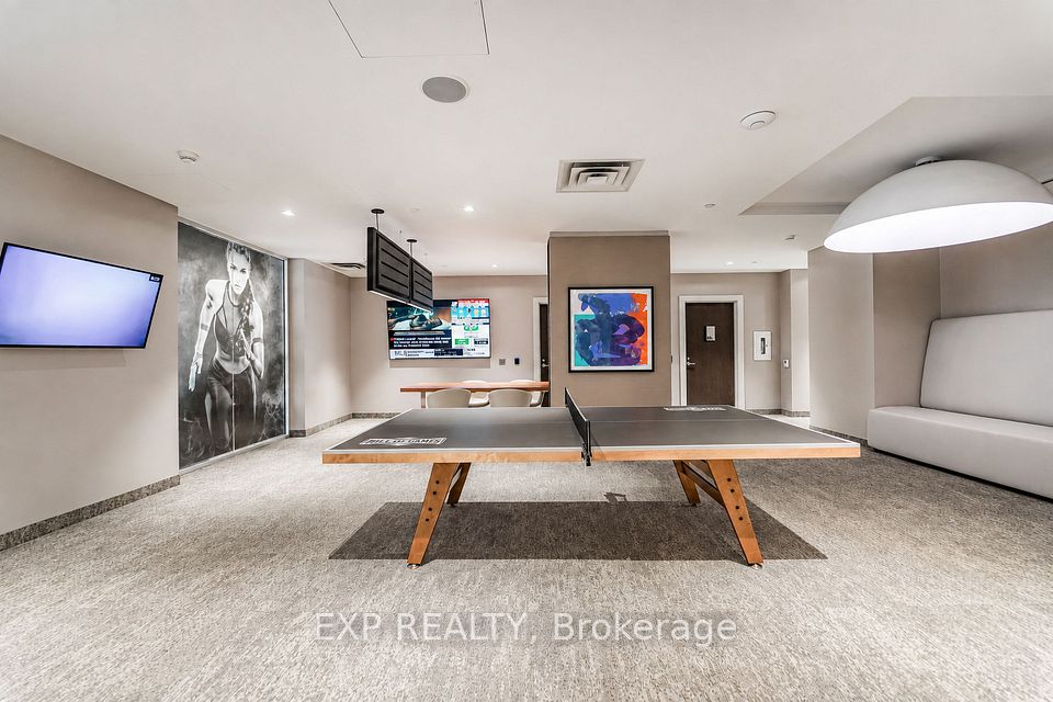 219 Dundas Street E 610, Toronto, ON M5A 0V1 19