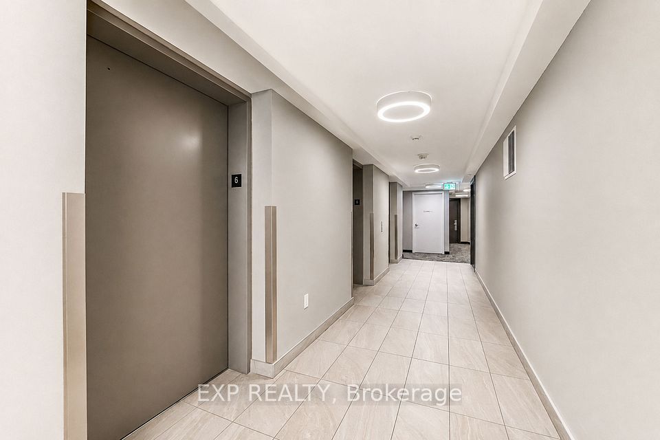 219 Dundas Street E 610, Toronto, ON M5A 0V1 4