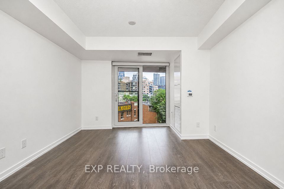219 Dundas Street E 610, Toronto, ON M5A 0V1 6