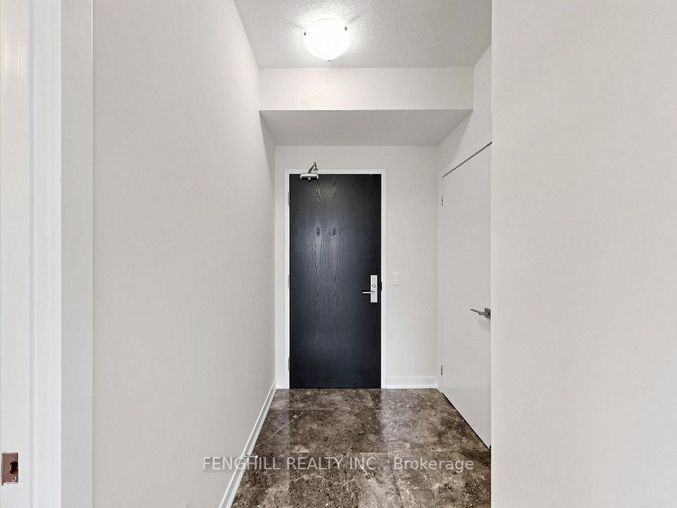 770 Bay Street 2001, Toronto, ON M5G 0N6 23